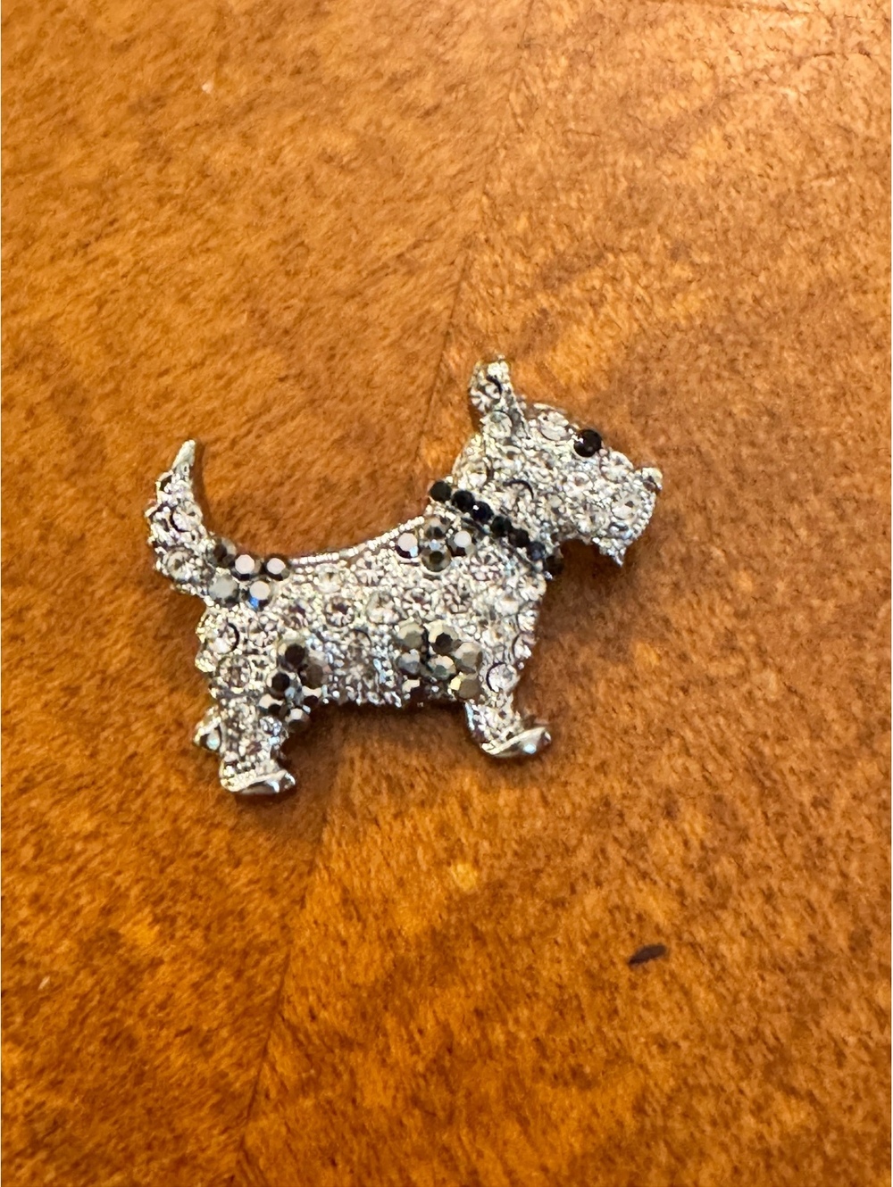 Rhinestone Scottie Dog Brooch Pin 586